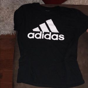 Adidas T-Shirt